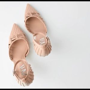 Zara Woven Pump